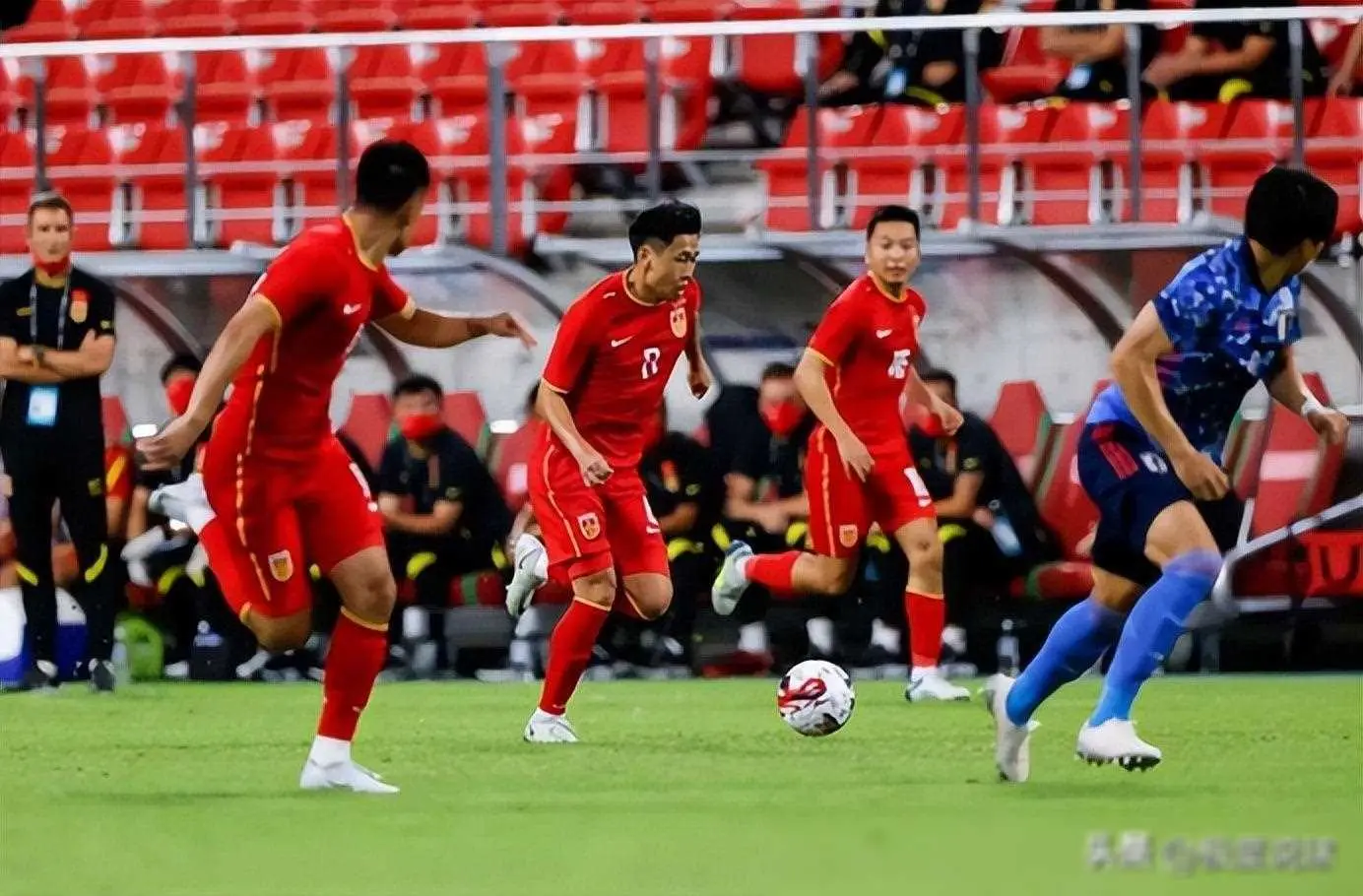 对战卡塔尔国足赢了吗_对战卡塔尔国足比分_国足对战卡塔尔